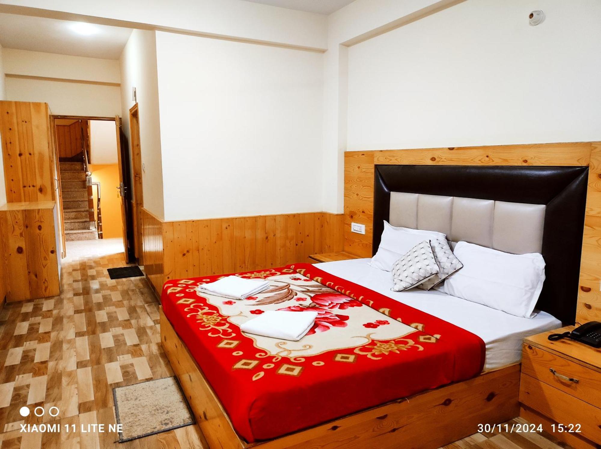 Hotel Anchal Residency Unit Of Best Quality Trip Pvt Manāli エクステリア 写真