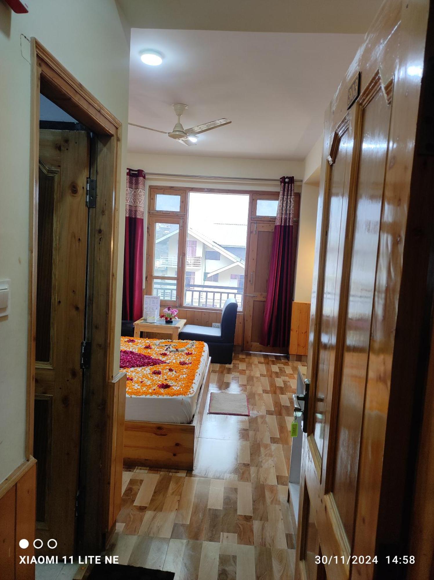 Hotel Anchal Residency Unit Of Best Quality Trip Pvt Manāli エクステリア 写真